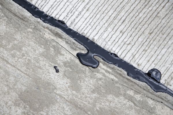 Pavement Crack Sealing in Hixson