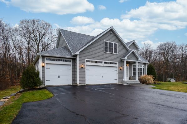 Driveway Sealing in Hixson