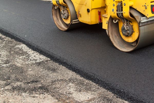 Asphalt Driveway Resurfacing in Hixson