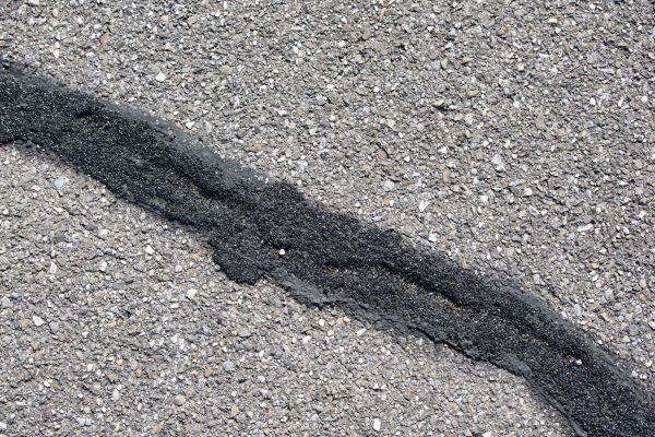 Asphalt Crack Sealing in Hixson